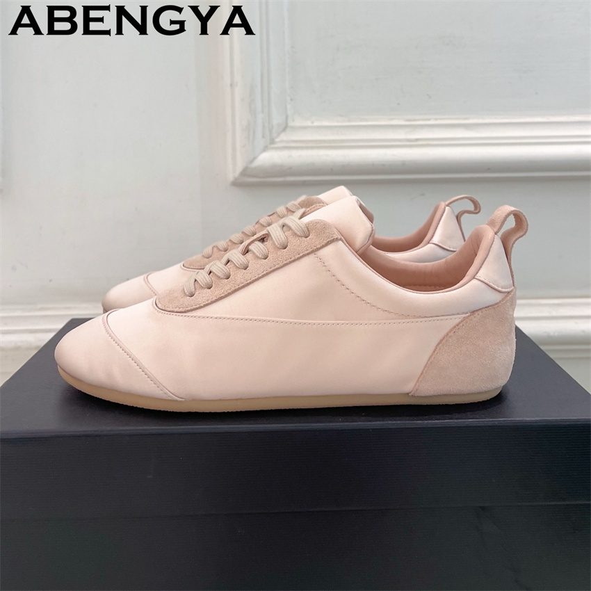 Oxford Lace Up Women - Sepatu Kasual Berenda Ujung Bulat Satin