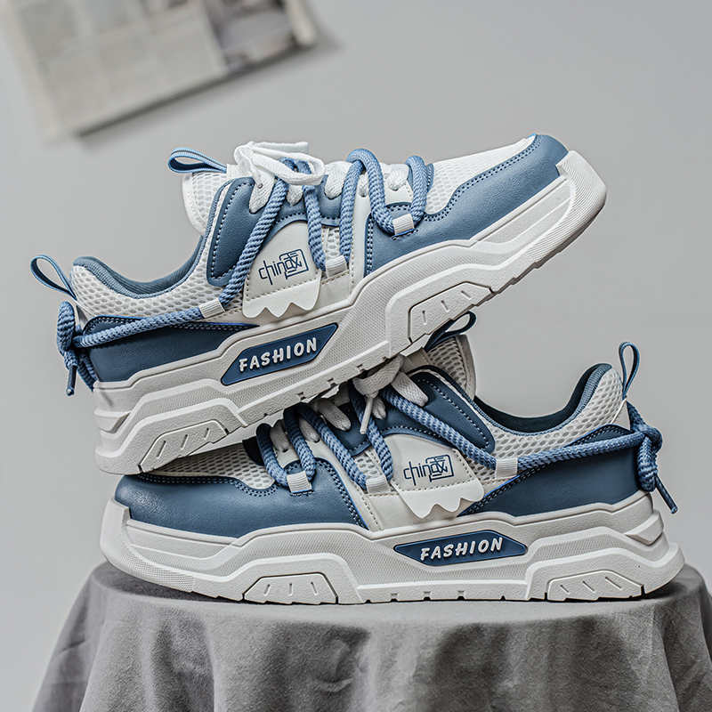 Wide Fit Heels - Sepatu Sneakers Minimalis Zimni Tanpa Hak