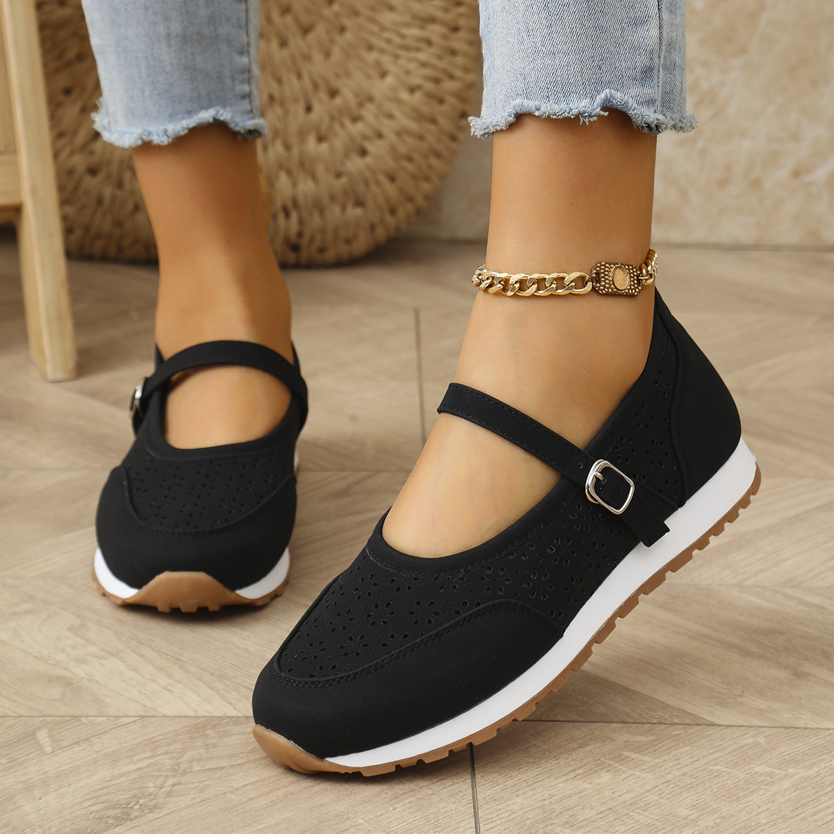 Sepatu Kets Berlubang Wanita S - Women Shoes Us To Eu ulasan dan harga