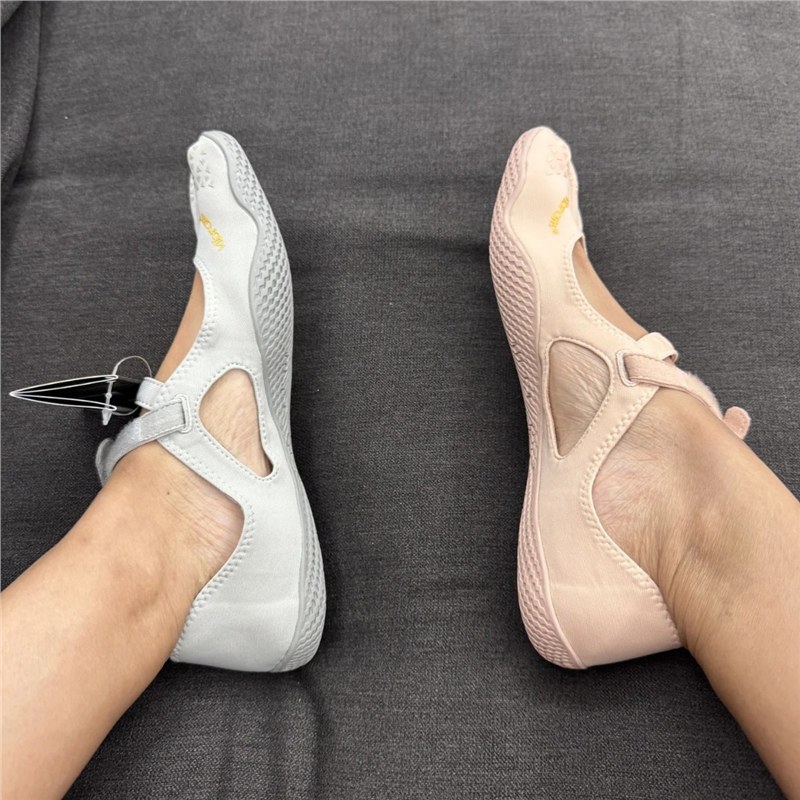 Sepatu Sneaker Wanita Five Fin - Women Shoes Logo ulasan dan harga