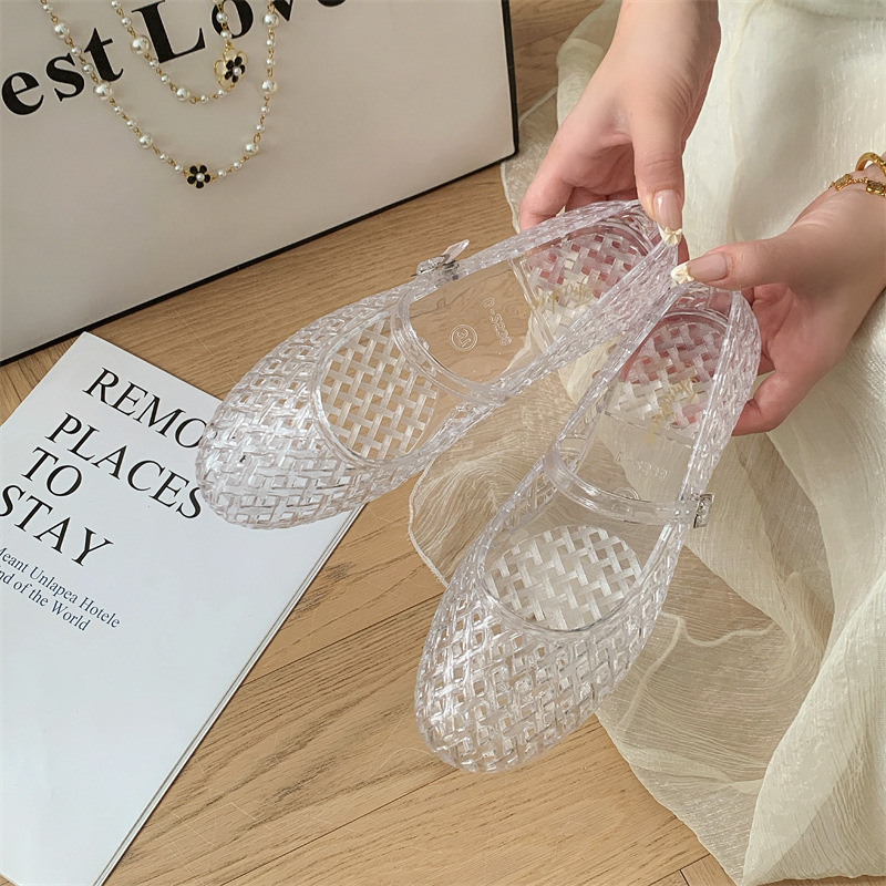 Sepatu wanita kristal transpar - Jelly Sandal Women ulasan dan harga